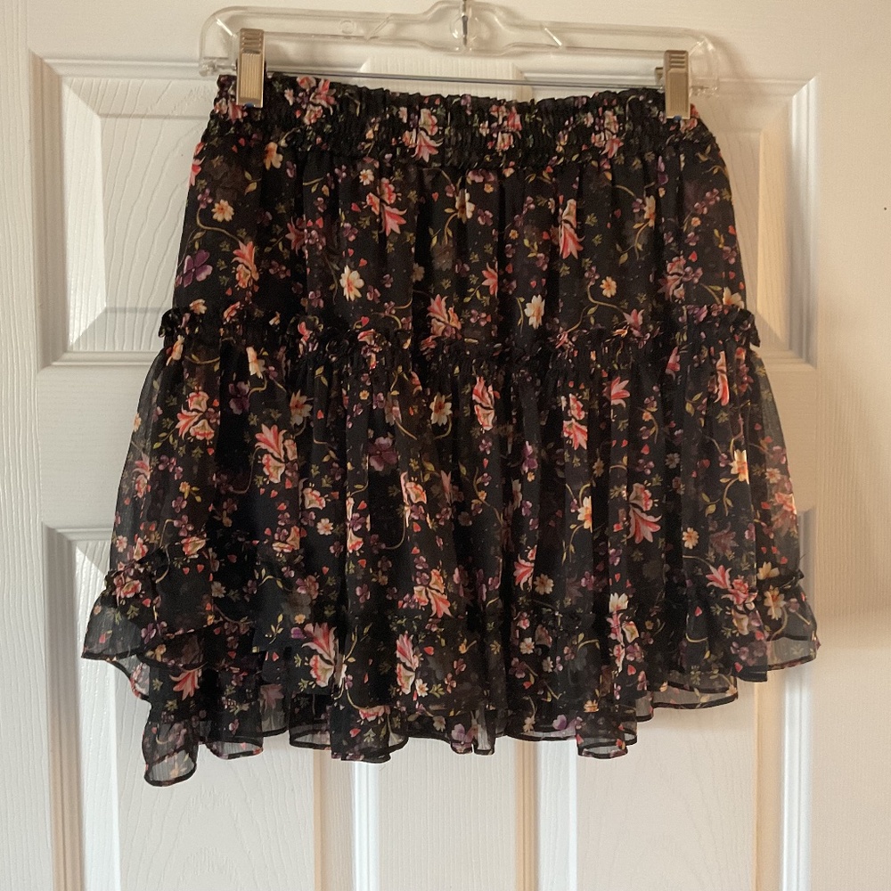 Misa Los Angeles New size large black floral